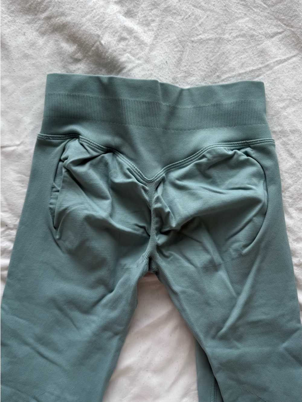 Pull-On Active Leggings in Sage Green